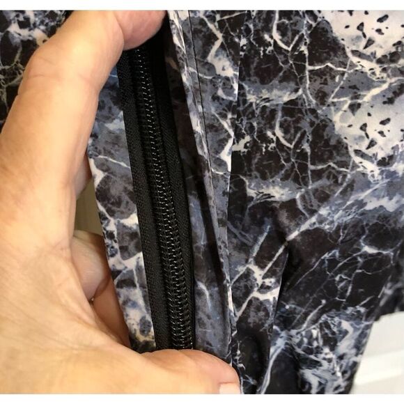 FITWEAR - 🎉HP🎉NWT -L Sz L (10) The Lush Windbreaker/Full Zip/Black/White Marbled - Picture 7 of 16